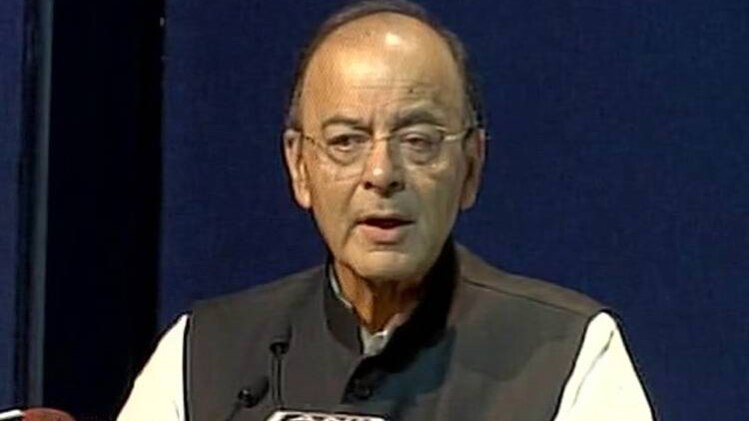 शतक आजतक: अर्थव्यवस्था पर जेटली ने तोड़ी चुप्पी