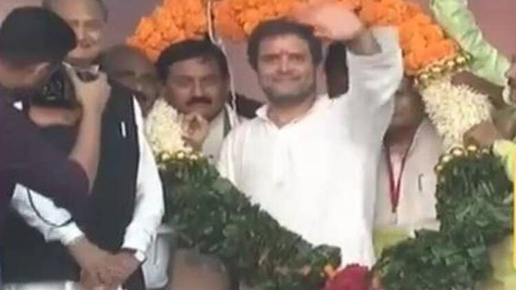 एक साथ देखिए 100 बड़ी खबरें