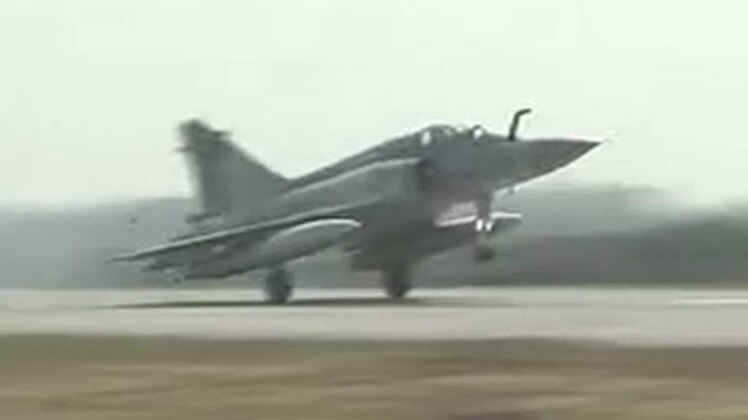 एक्सप्रेस-वे पर वायुवीरों का दम