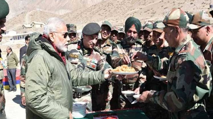 प्रधानमंत्री नरेंद्र मोदी