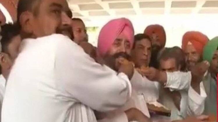 नॉनस्टॉप 100: गुरदासपुर की बाजी कांग्रेस के हाथ