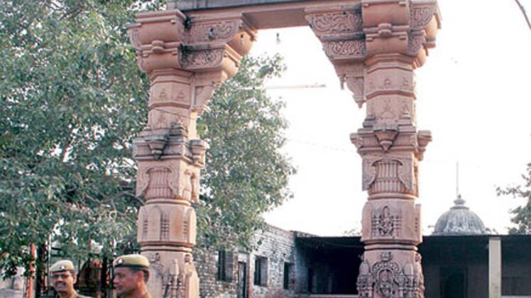 10 मिनट 50 खबरें