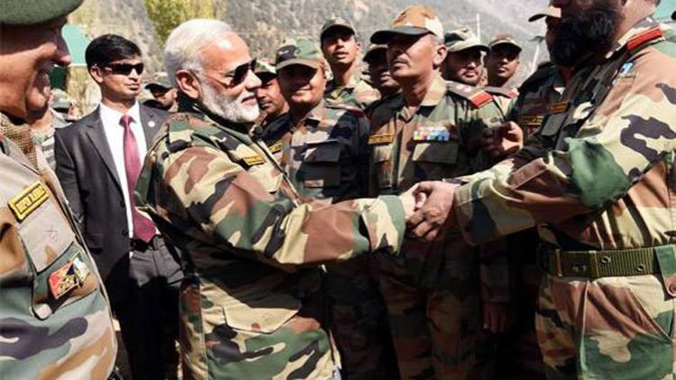 जब वीरों के संग पीएम मोदी ने मनाई दिवाली