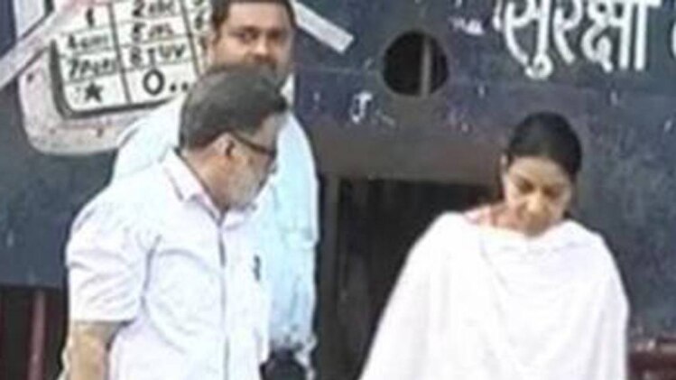 डॉ. राजेश और नूपुर तलवार जेल से रिहा