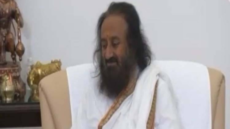 बड़ी खबरें: राम मंदिर पर योगी-श्रीश्री रविशंकर की चर्चा