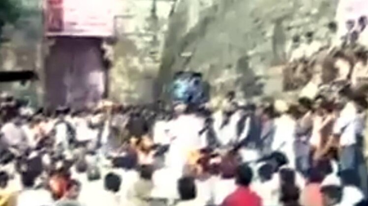 चित्तौड़गढ़ में फिल्म की रिलीज के विरोध में प्रदर्शन