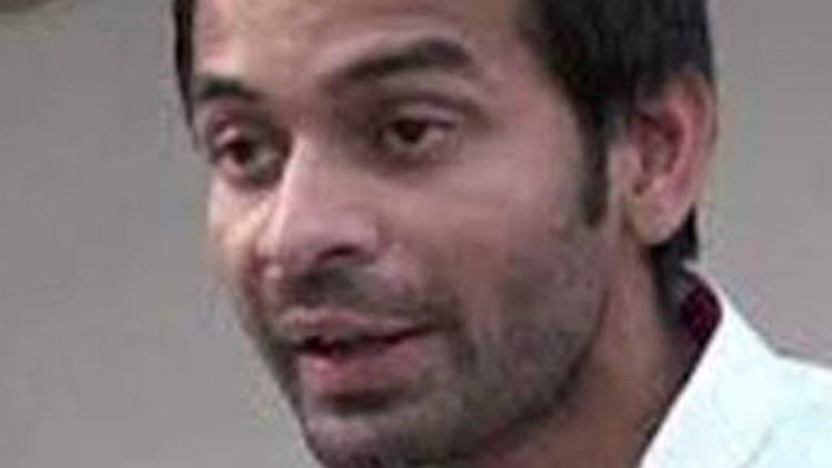 क्रांतिकारी बहुत क्रांतिकारी