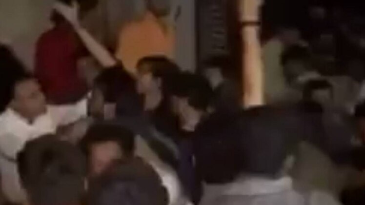 10 मिनट 50 खबरें