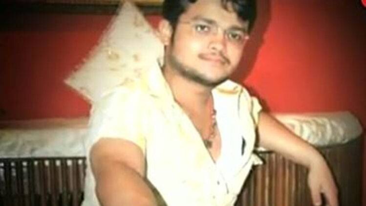 जिप्पी तिवारी का बेटा, सरेआम हुई जिसकी हत्या