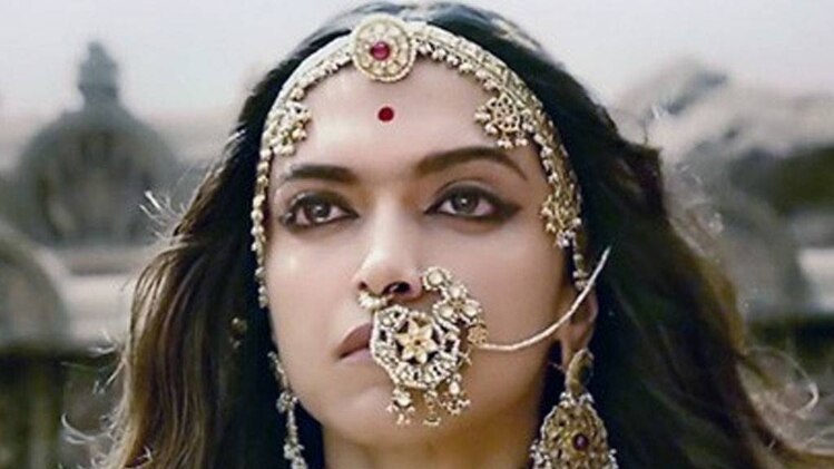 पद्मावती को सेंसर बोर्ड की हरी झंडी, नए टाइटल के साथ हो सकती है रिलीज