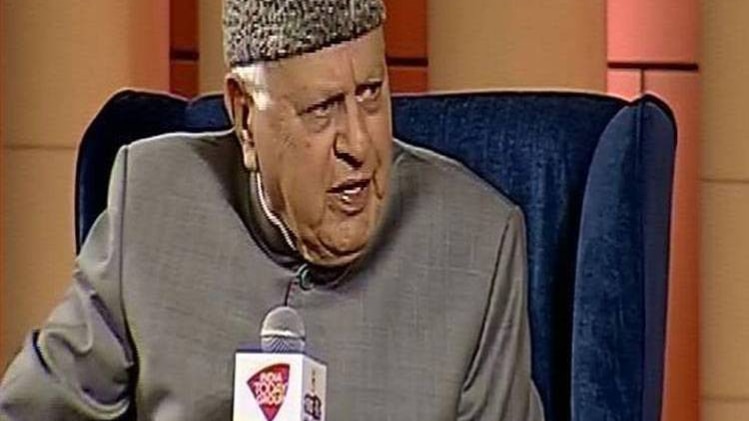 VIDEO: खुद को भारतीय मानने के सवाल पर भड़क उठे फारुक़ अब्दुल्ला