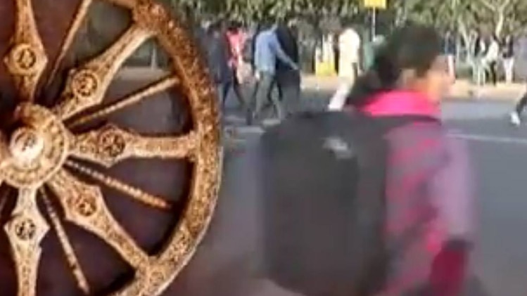 मैं भाग्य हूं