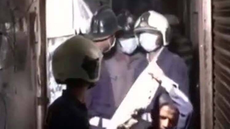 मुंबई मेट्रो: झावेरी बाजार में बिल्डिंग हादसे में 3 की मौत