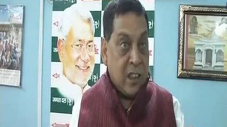 JDU प्रवक्ता नीरज बोले- लालू यादव को कानून का इंजेक्शन का मिला