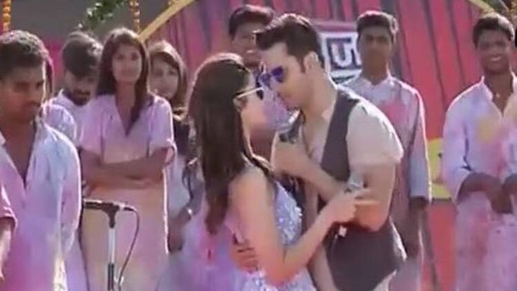 2018 की रंगारंग शुरुआत, देखिए 2017 का रंगीन फ्लैशबैक