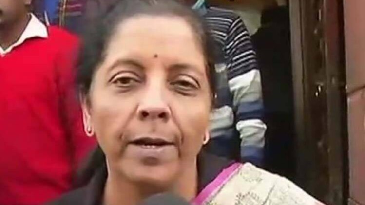 रक्षा मंत्री निर्मला सीतारमण