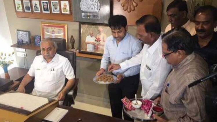 गुजरात के डिप्टी सीएम नितिन पटेल