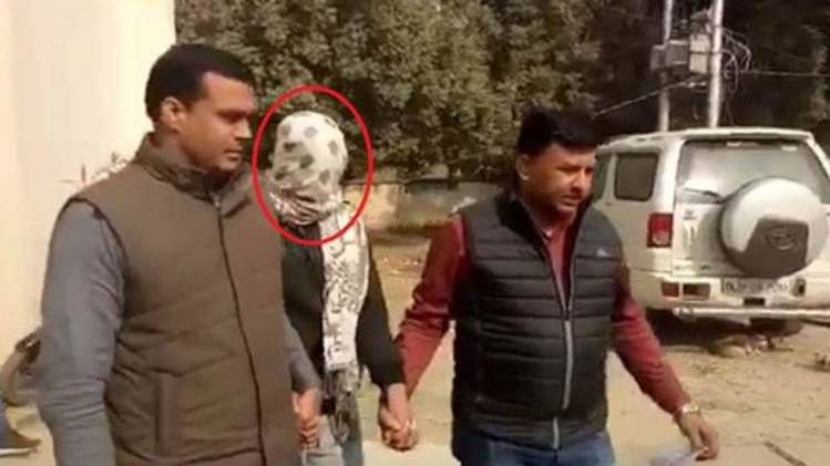 बेटे ने मां और बहन की हत्या की