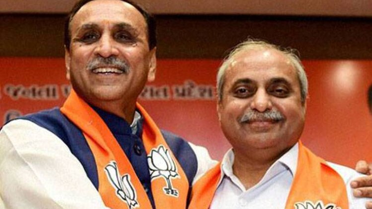 ताज किसके सिर सजेगा इसे लेकर माथापच्ची जारी है