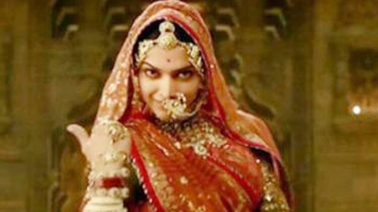 दीपिका पादुकोण