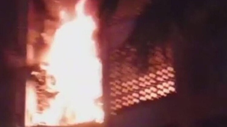 मुंबई में एक इमारत में लगी आग, 4 की मौत