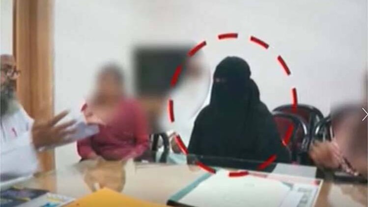 गणतंत्र दिवस पर 18 साल की 'मानव बम' से बाल-बाल बचा कश्मीर!