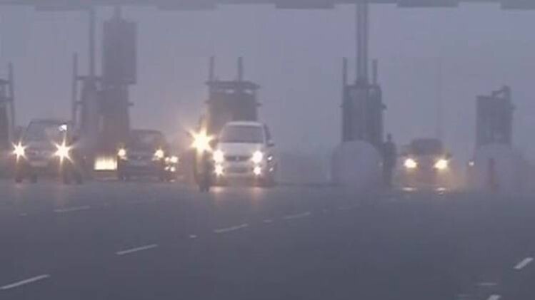 दिल्ली-एनसीआर में घना कोहरा, कई ट्रेनें लेट