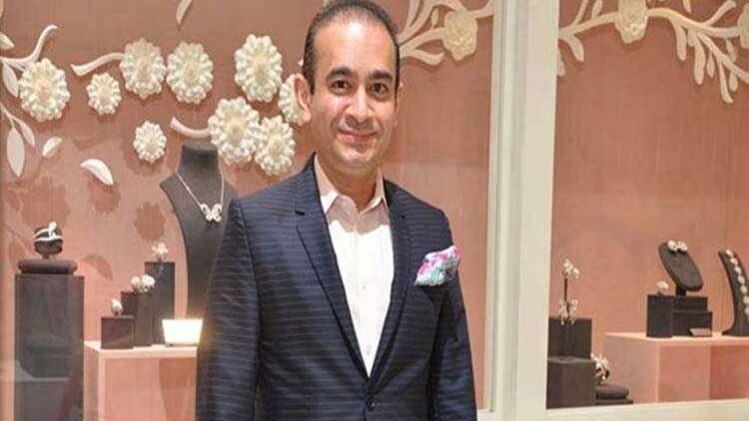 नीरव मोदी के ठिकानों पर छापों का दौर जारी