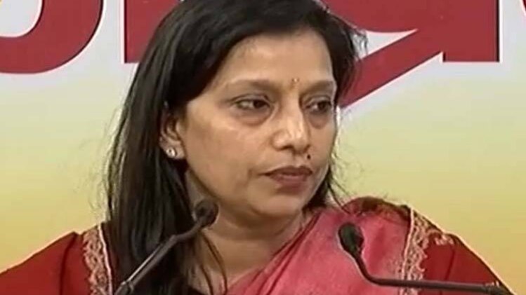 क्या आरोपों की जांच तक नॉर्थ MCD की मेयर को हटाया जाना चाहिए?