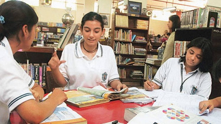 कुमकुम मैडम की क्लास