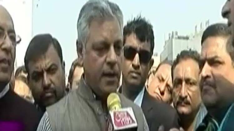 बंद बाजार से दिल्ली लाचार लेकिन सीलिंग लगातार...