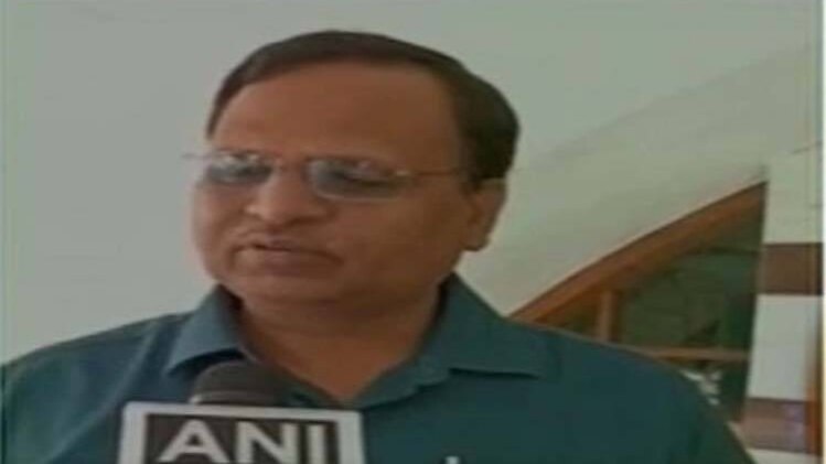 दिल्ली डेंटल कांउसिल के रजिस्ट्रार के घर मिले सत्येंद्र जैन से जुड़े दस्तावेज