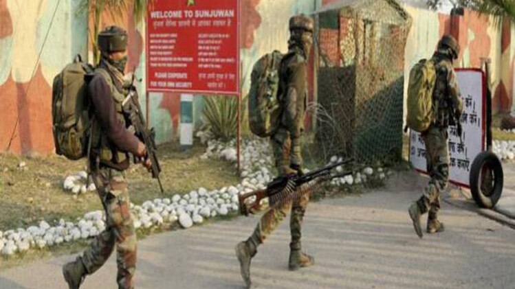 अार्मी कैंप पर आतंकी हमला