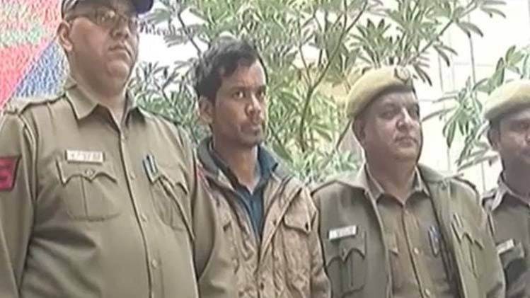 खुल गया बैड में मिली महिला की लाश का राज!