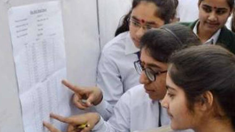 पेपर लीक का मास्टरमाइंड पुलिस हिरासत में