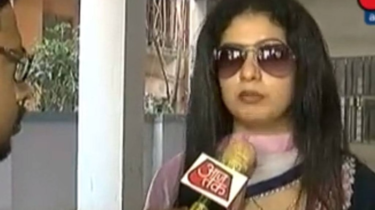 क्रिकेटर शमी की पत्‍नी का आरोप- मुझ पर किया अत्‍याचार