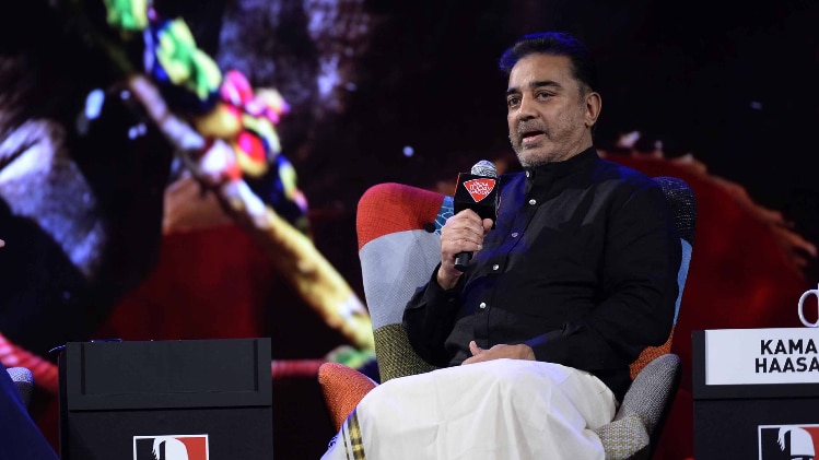 कमल हासन ने गाया गाना