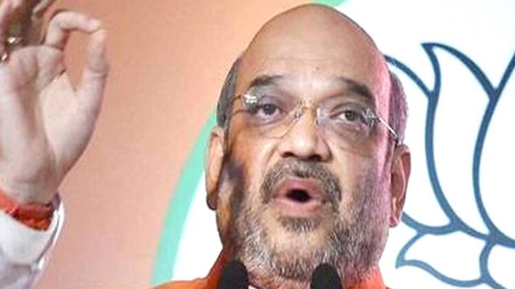 मोदी की बाढ़ के डर से सांप-नेवला-कुत्ता साथ चुनाव लड़ रहे: अमित शाह