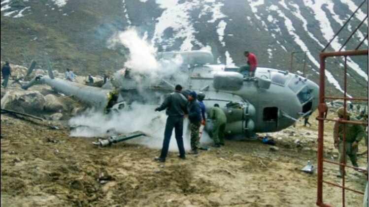 केदारनाथ में सेना का एक एम-17 हेलीकॉप्टर दुर्घटनाग्रस्त.