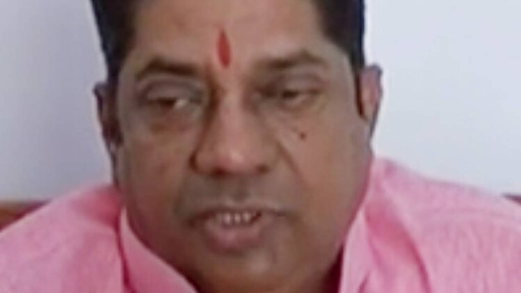 योगेंद्र महंत, धर्मगुरु