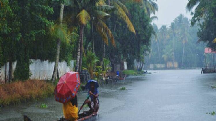 केरल पहुंचा मॉनसून