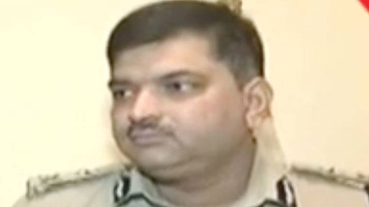 नैयर हसनैन खान