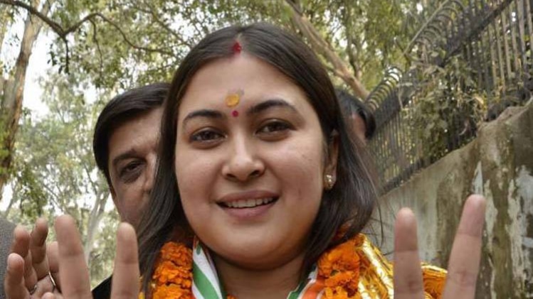 कांग्रेस प्रवक्ता रागिनी ने पढ़ा ये शेर- 'लंबी है गम की शाम मगर शाम ही तो है'