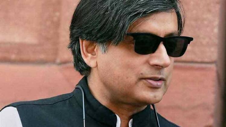 शशि थरूर