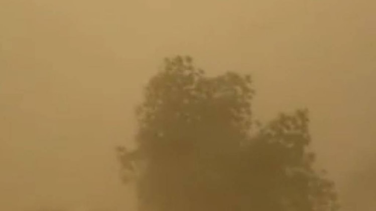 दिल्ली में तूफान का खतरा टला