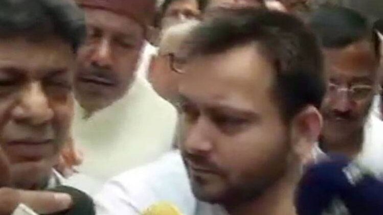 तेजस्वी यादव