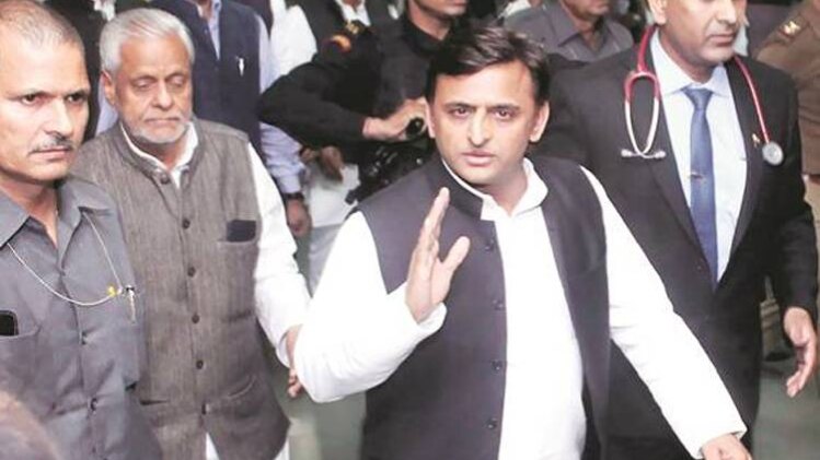 अखिलेश यादव