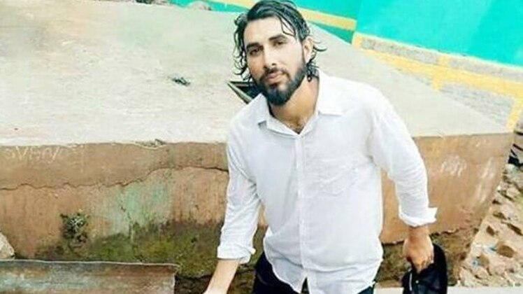 शहीद फौजी औरंगजेब को आखिरी विदाई