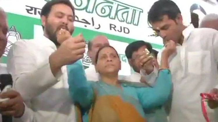 तेजप्रताप, तेजस्वी और राबड़ी देवी