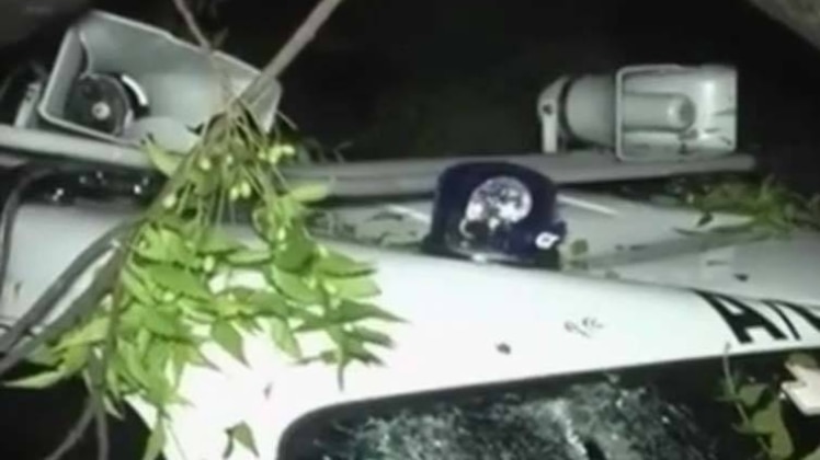 कहीं बारिश कहीं तूफान, कुदरत ने मचाया 'कोहराम'